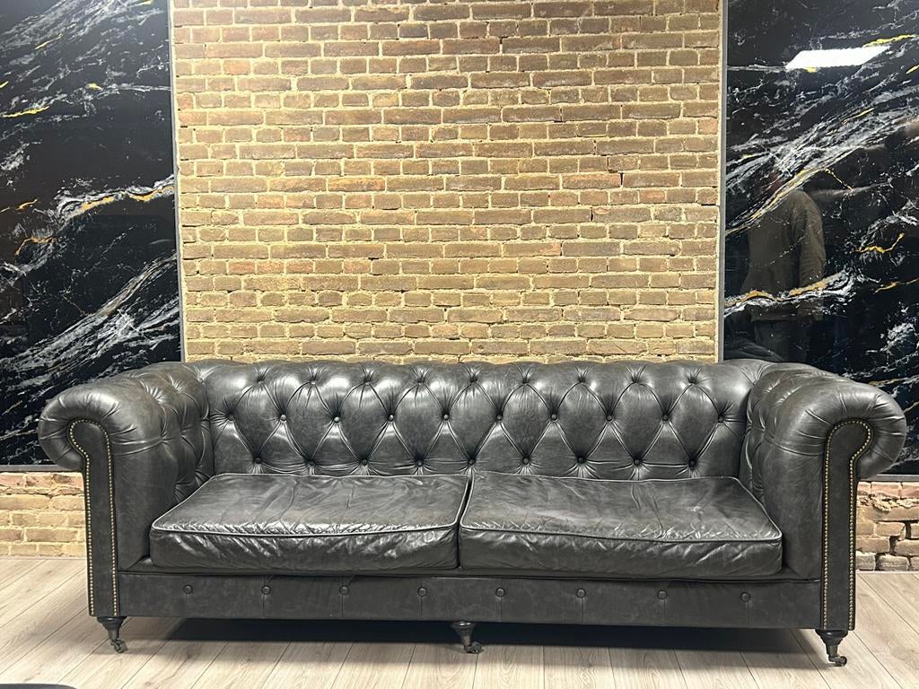 Chesterfield Lederen XXL Bank !!! 🇬🇧🇬🇧, Huis en Inrichting, Ophalen of Verzenden, Zo goed als nieuw, 75 tot 100 cm, 200 tot 250 cm