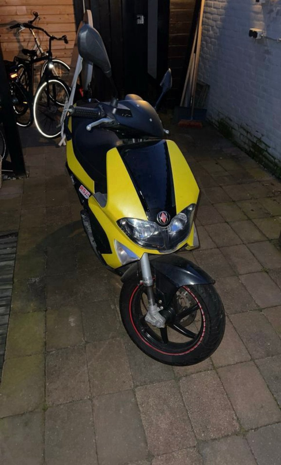 Gilera Runner 2t, Fietsen en Brommers, Ophalen of Verzenden, Gebruikt, Maximaal 45 km/u, Benzine