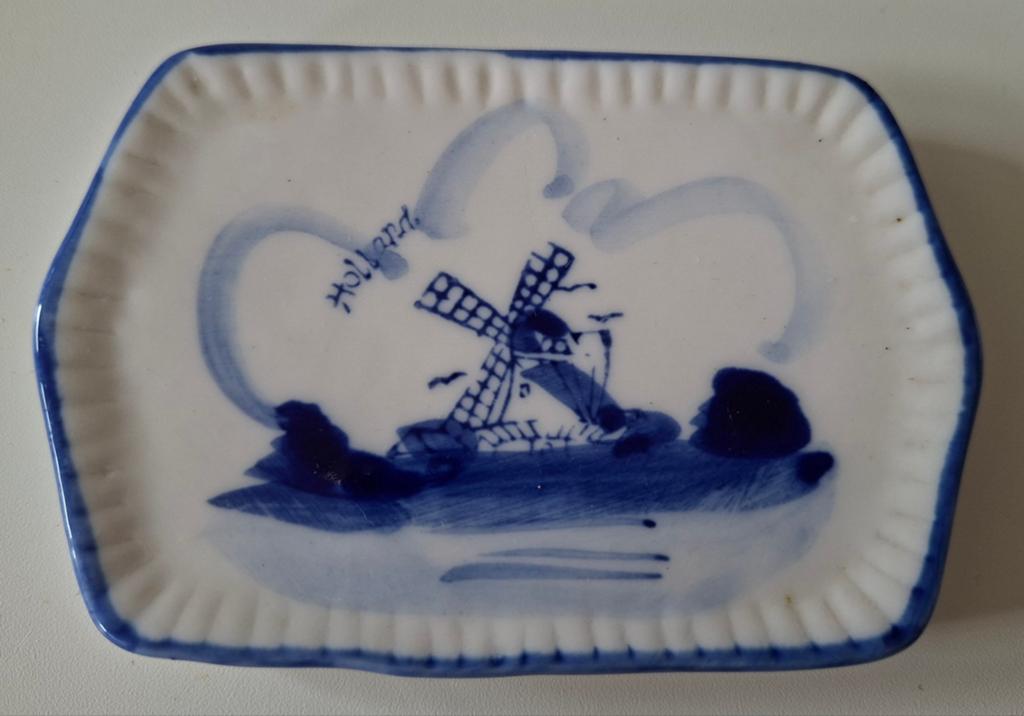 Delfts Blauw Miniatuur Bordje Holland Molen., Ophalen of Verzenden, Poppenhuis