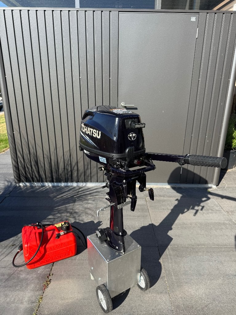 Tohatsu 6pk kortstaart aanhangmotor, Watersport en Boten, Ophalen, 5 tot 10 pk, Viertaktmotor, Zo goed als nieuw