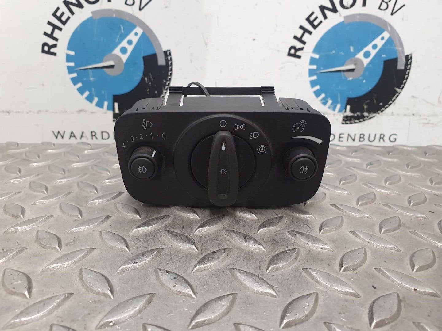 FORD ECOSPORT SCHAKELAAR VERLICHTING (LOS IN DASHBOARD) 2015, Ophalen of Verzenden, Gebruikt, Stiba lid