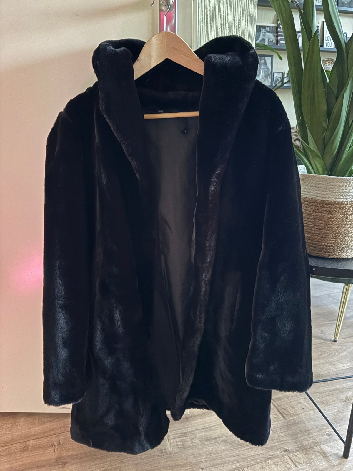 Nep bont jas, Kleding | Dames, Jassen | Winter, Ophalen of Verzenden, Gedragen, Maat 42/44 (L), Zwart