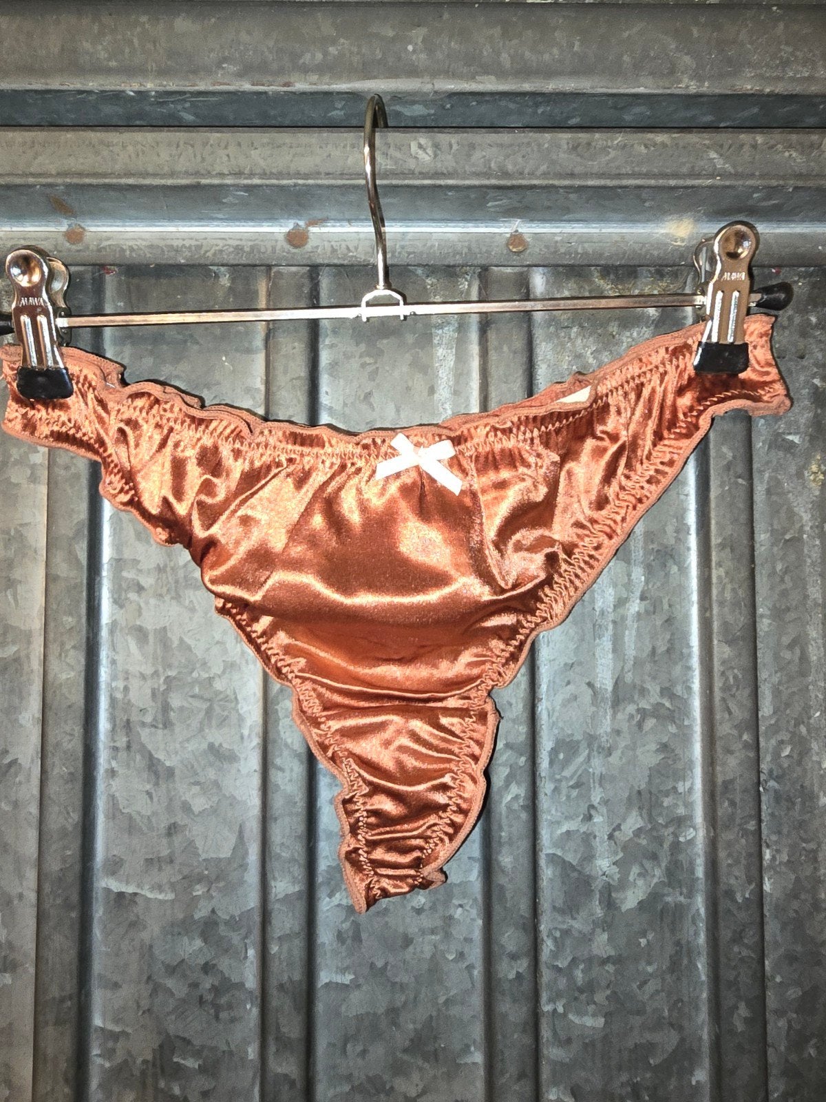 Satijnen String met Wit Strikje, Onbekend, Verzenden, Bruin, String