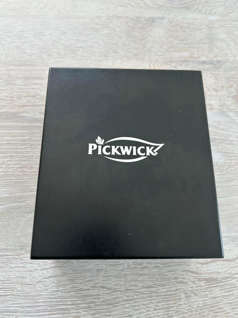 Pickwick Houten Kistje - Mat Zwart Gelakt, Ophalen of Verzenden, Gebruikt, Overige houtsoorten