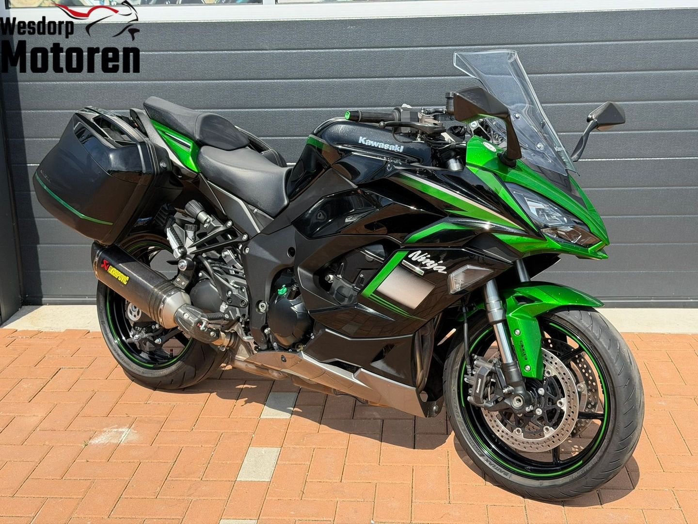 KAWASAKI NINJA 1000SX PERFORMANCE TOURER Dealer Onderh Akra, 4 cilinders, Motorrijbewijs A, Bedrijf, Onbekend