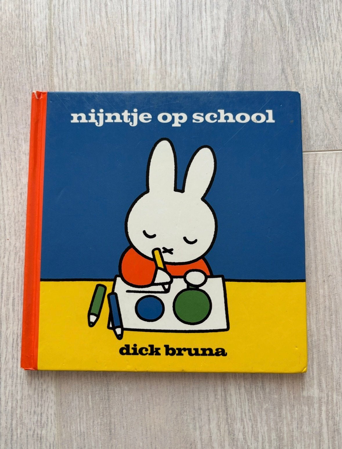 Nijntje op school - Dick Bruna, Ophalen of Verzenden