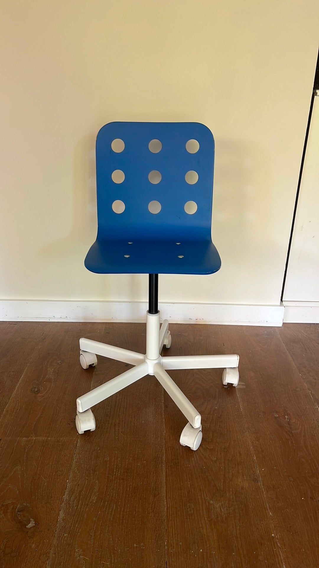 Bureaustoel kind IKEA- met wieltjes, in hoogte verstelbaar, Ophalen, Gebruikt, Blauw, Bureaustoel