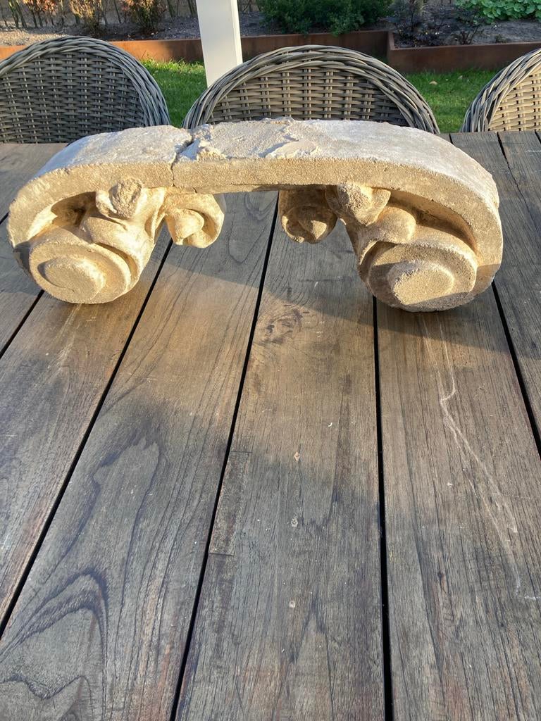 Zwaar decoratief ornament, 52x20 cm, met scheur, Ophalen