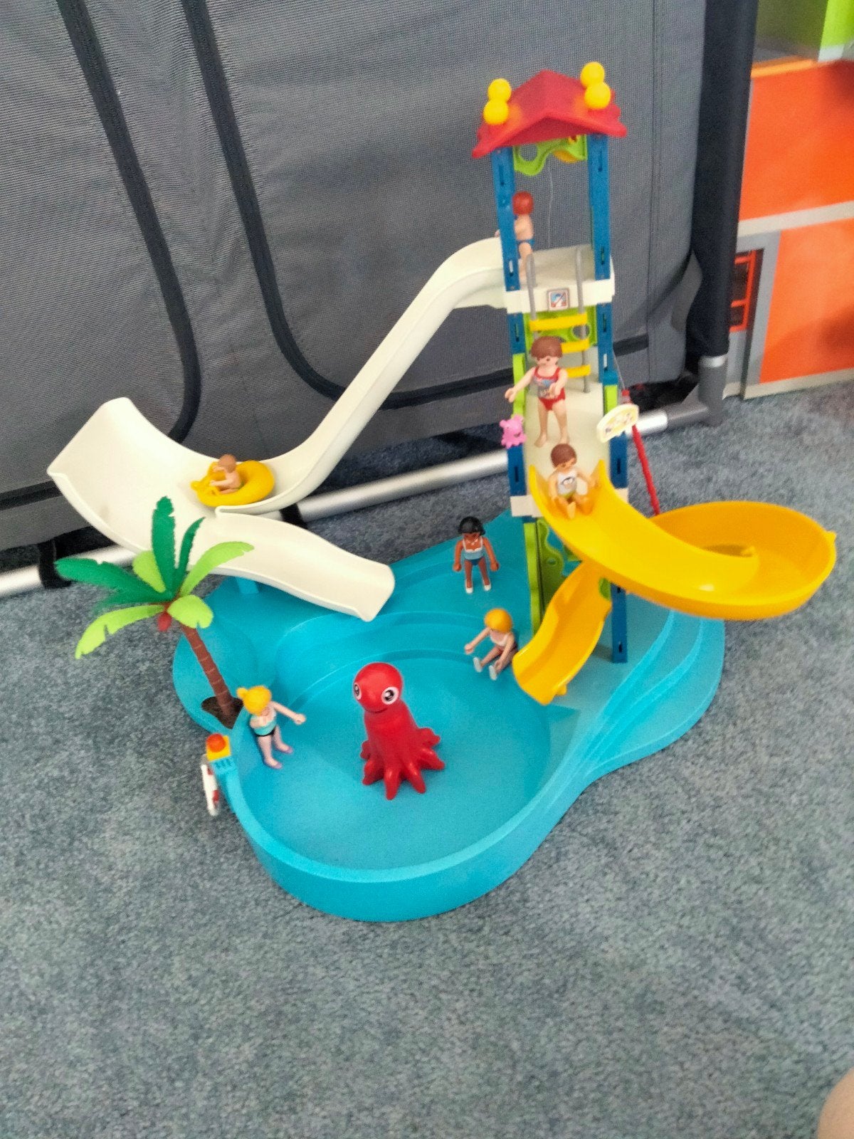 Zeer groot zwembad van Playmobil., Ophalen of Verzenden