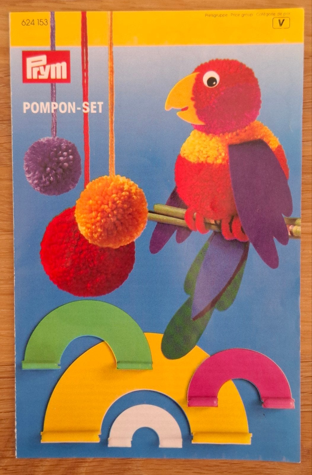 Prym Pompon-set met een boekje, Ophalen of Verzenden, Zo goed als nieuw