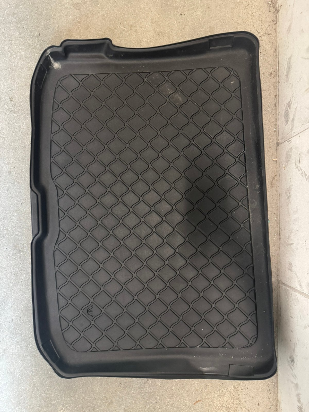 Kofferbakmat Audi A3 facelift 2017-, Ophalen