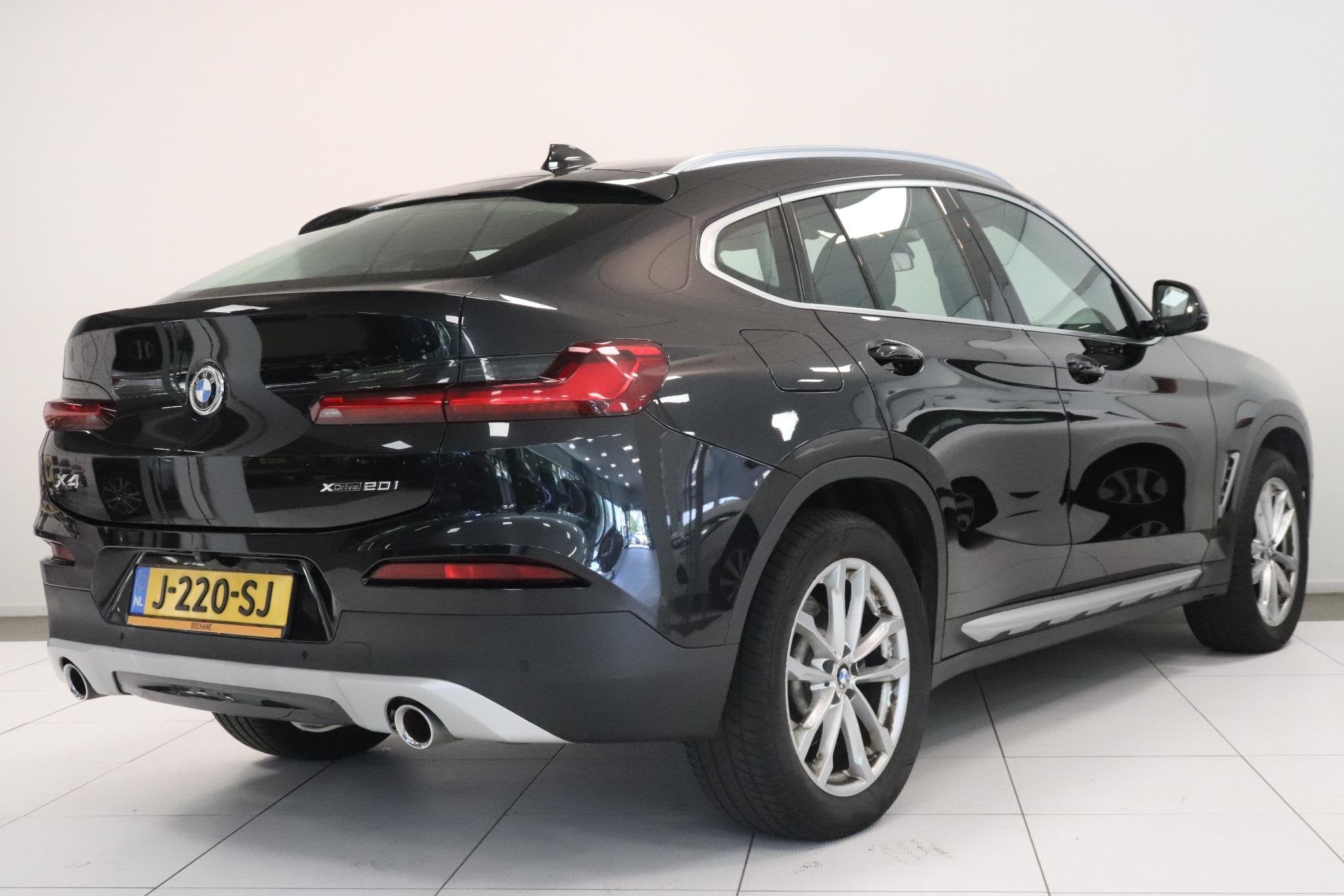 BMW X4 xDrive20i High Executive | Camera | Leder | Adaptieve, Auto's, Automaat, 1998 cc, 15 km/l, Gebruikt