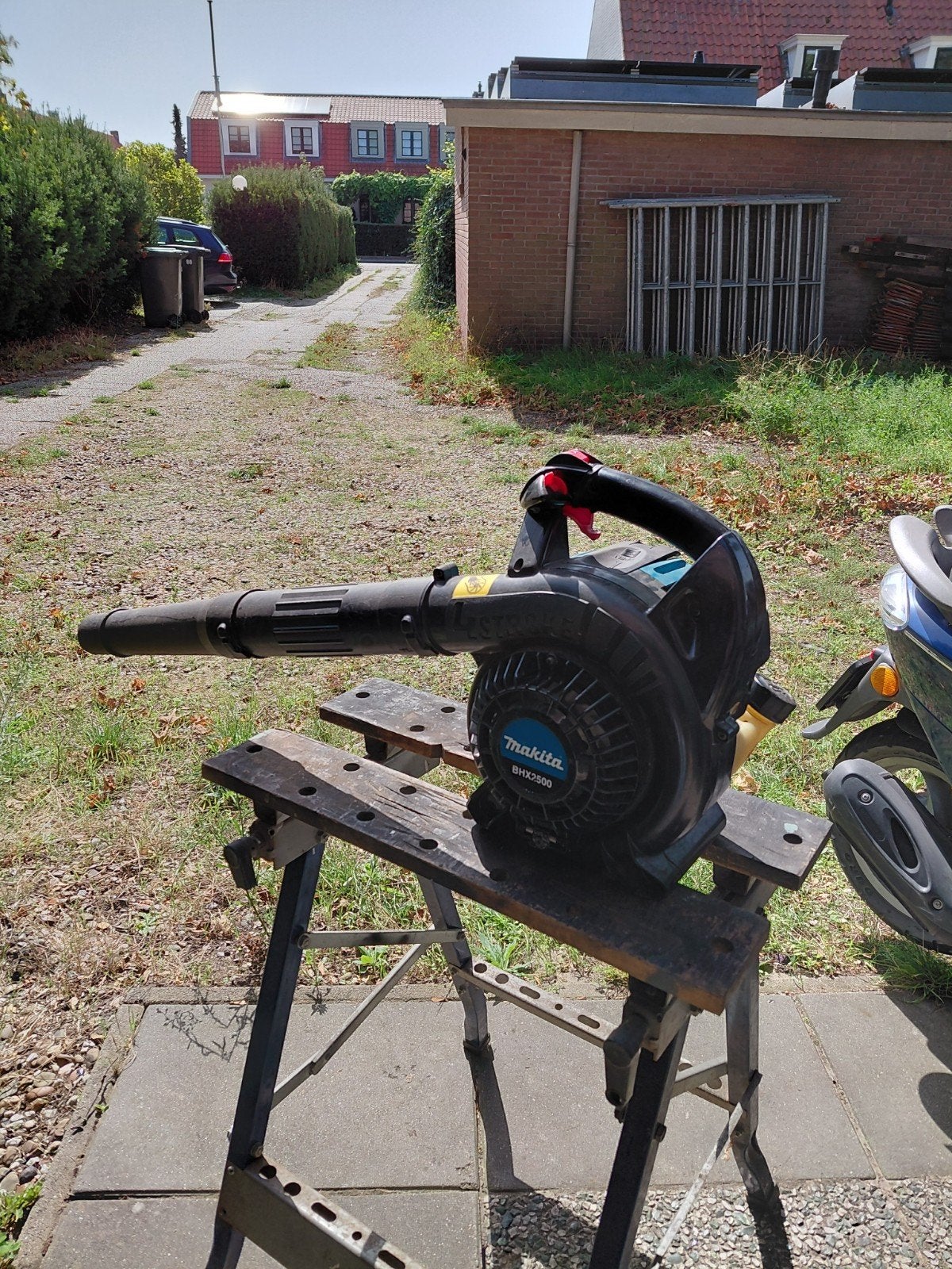 Makita BHX2500 Bladblazer op Benzine - Gebruikt, Ophalen, Benzine, Gebruikt, Handgedragen