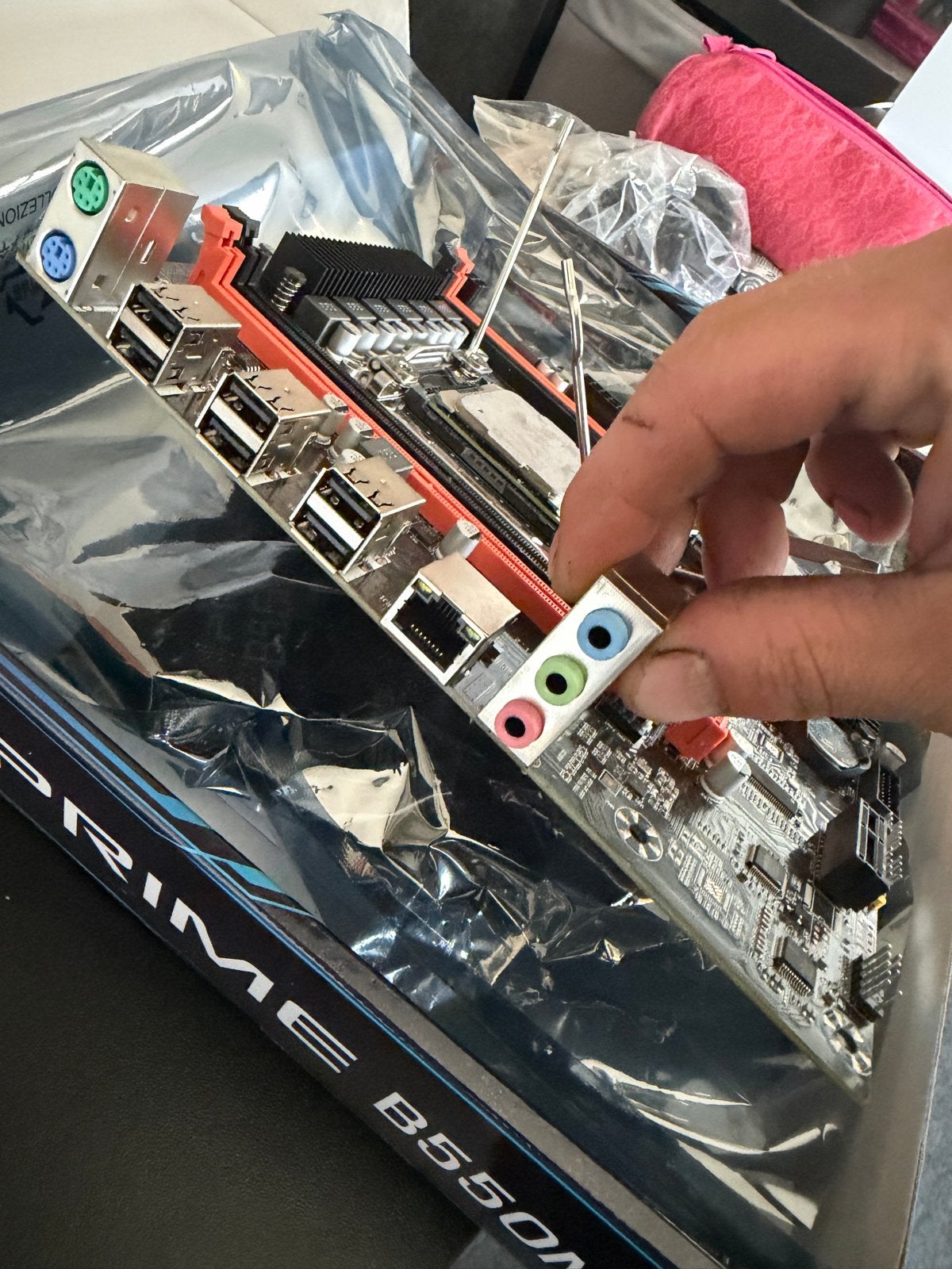 Intel Xeon E5-2680 v4 (14-core / 28-thread). Met moederbord, Ophalen of Verzenden, Zo goed als nieuw