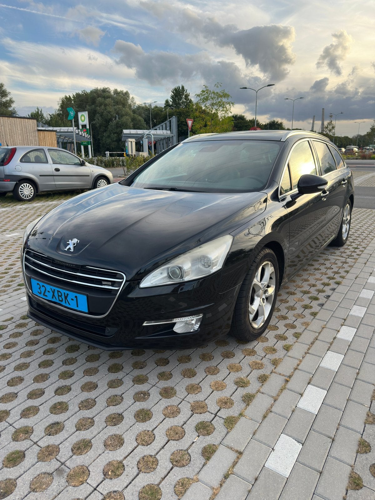 Peugeot 508 taxi 1.6 E-hdi 84KW SW 2-TRONIC 2012 Zwart, Euro 5, 4 cilinders, Stationwagon, Diesel