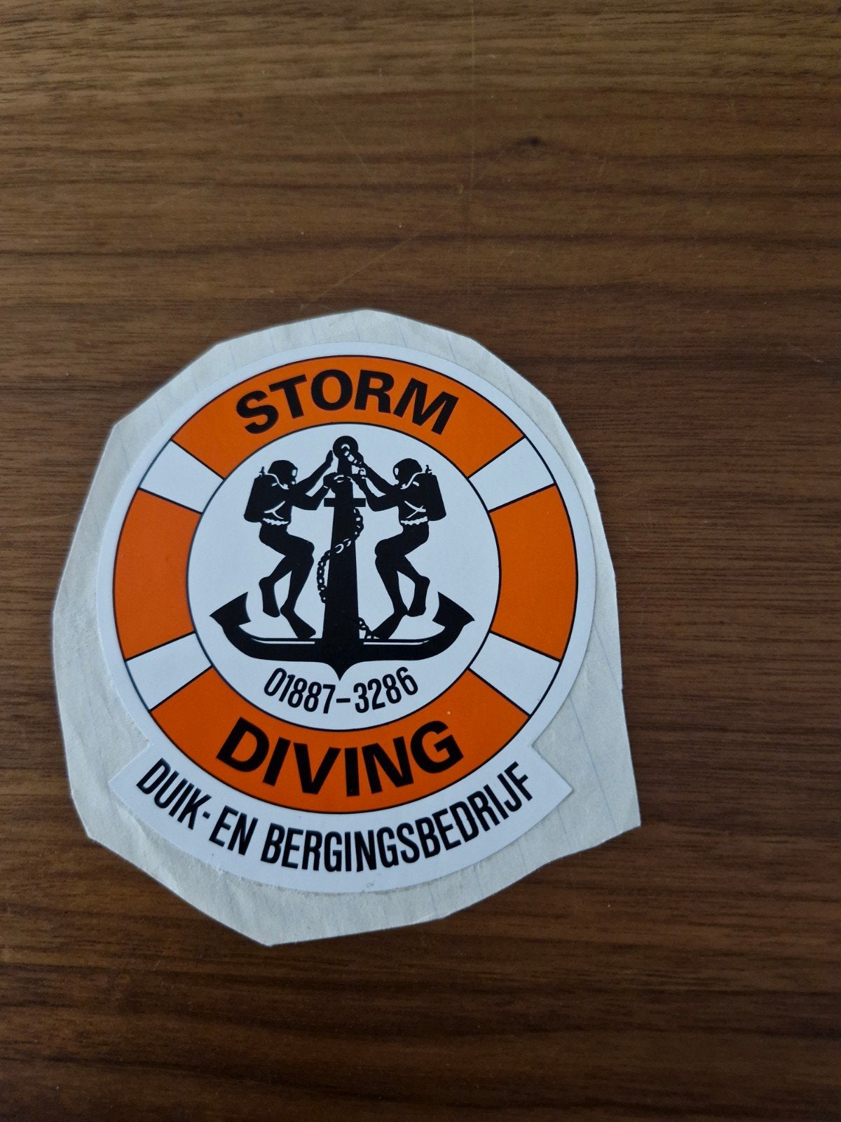 8608 Vintage Storm Diving Duik- en Bergingsbedrijf Sticker, Ophalen of Verzenden, Gebruikt, Bedrijf of Vereniging