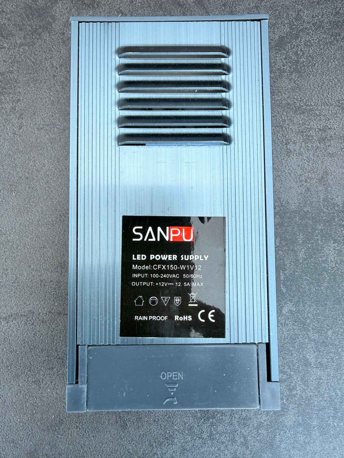SANPU LED Voeding 12V - Model CFX150-W1V12, Ophalen of Verzenden, Zo goed als nieuw