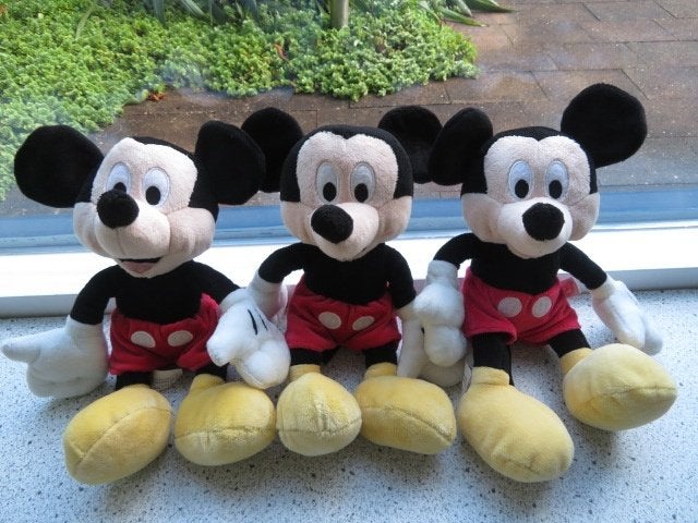 Mickey Mouse merk Disney Simba Nicotoy meet ca 28 cm, Muis, Disney, Ophalen of Verzenden, Zo goed als nieuw