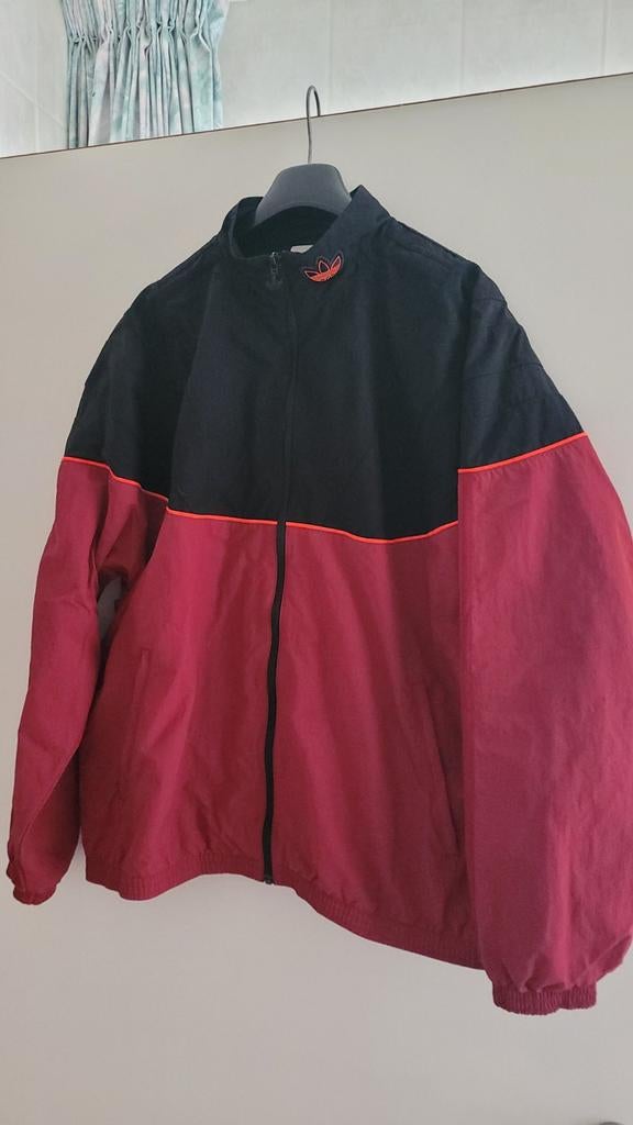 Adidas Trainingspak XL - Bordeauxrood met Neon Accenten, Maat 56/58 (XL), Ophalen of Verzenden, Adidas, Gedragen
