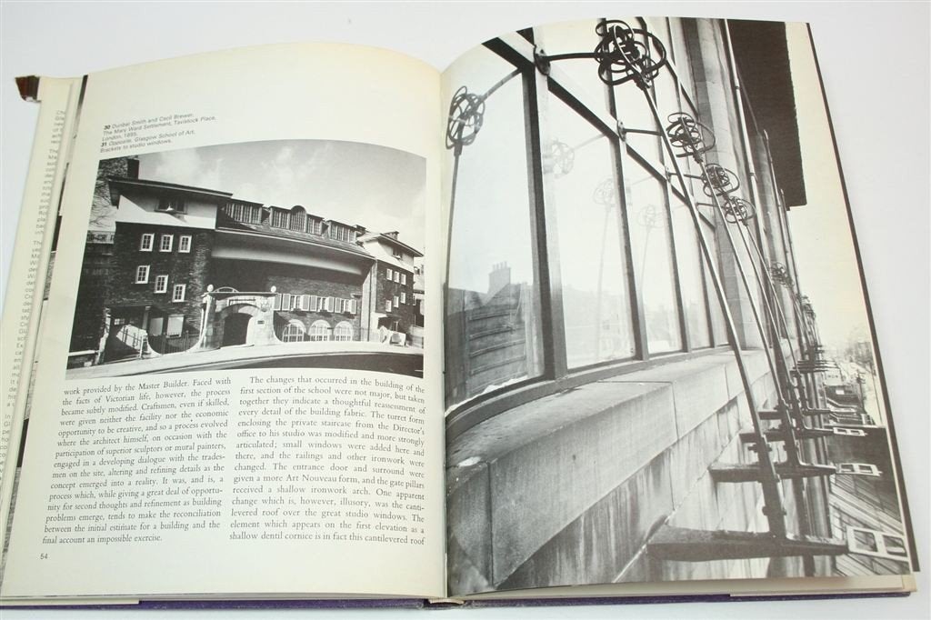 Charles Rennie Mackintosh — Architectuur & Design 1968, Ophalen of Verzenden, Gelezen, Architecten