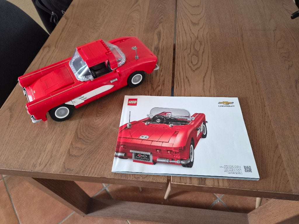 LEGO 10321 Chevrolet Corvette, Lego, Inclusief instructies, Ophalen of Verzenden, Zo goed als nieuw