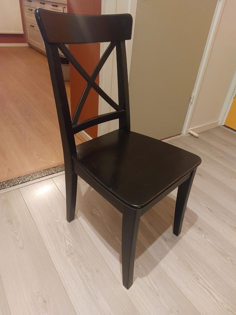 4 houten stoelen Ikea Ingolf, Ophalen, Gebruikt, Zwart, Vier