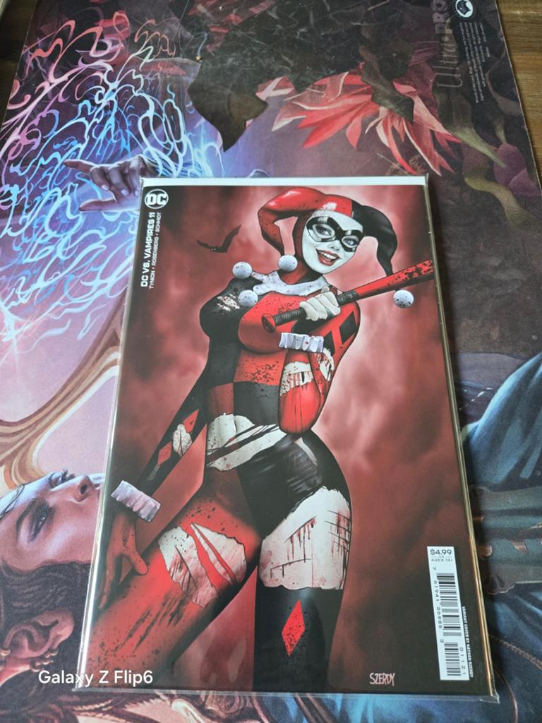 DC vs. Vampires 11 - Harley Quinn Cover, Eén stripboek, Ophalen of Verzenden, Zo goed als nieuw, Tynion, Rosenberg, Schmidt