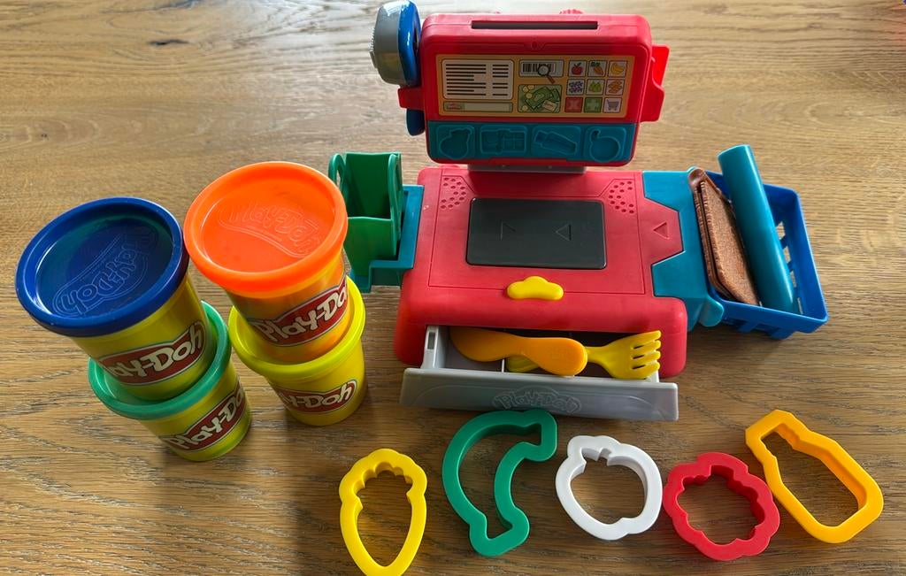 Play Doh set Kassa, Kinderen en Baby's, Speelgoed | Educatief en Creatief, Ophalen of Verzenden, Gebruikt, Knutselen, Met geluid