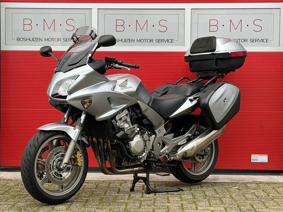 HONDA CBF 1000 A (bj 2006), HONDA, 4 cilinders, Motorrijbewijs A, Bedrijf