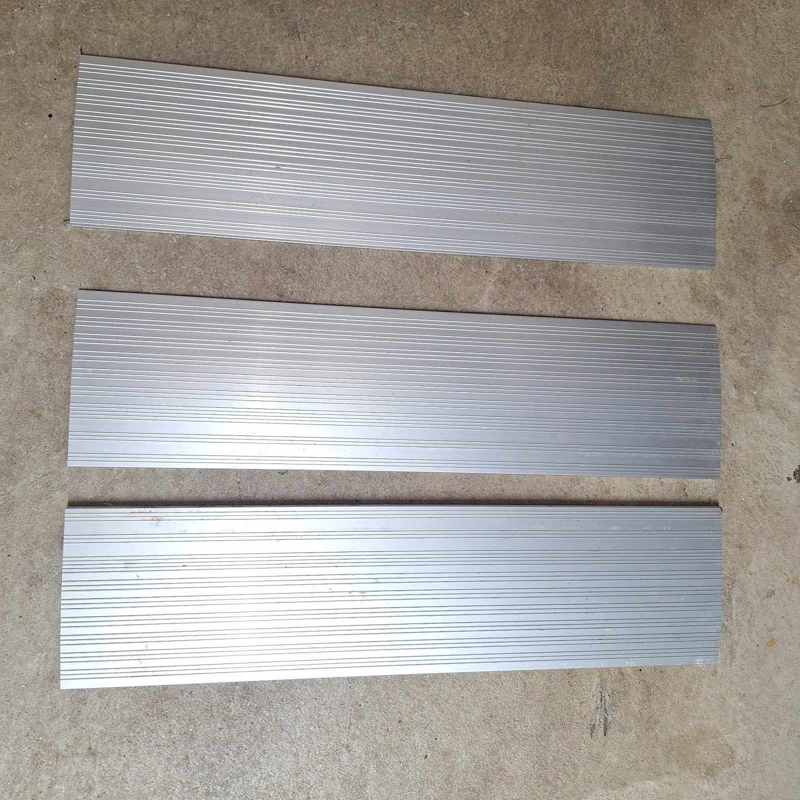 Aluminium drempelplaten / overgangsprofielen / drempelhulp, Ophalen, Gebruikt, Aluminium