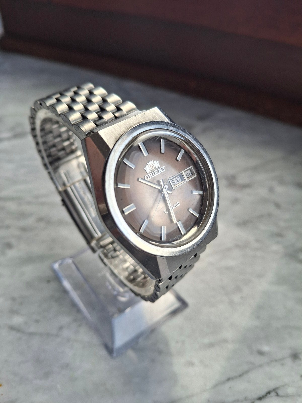 Vintage Orient Automatic Day-Date Brown Dial – jaren 70, Verzenden