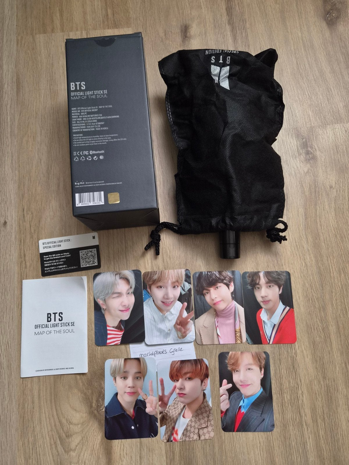 BTS Official Light Stick Map of the Soul 2020 + Photocards, Ophalen of Verzenden, Zo goed als nieuw, Overige typen