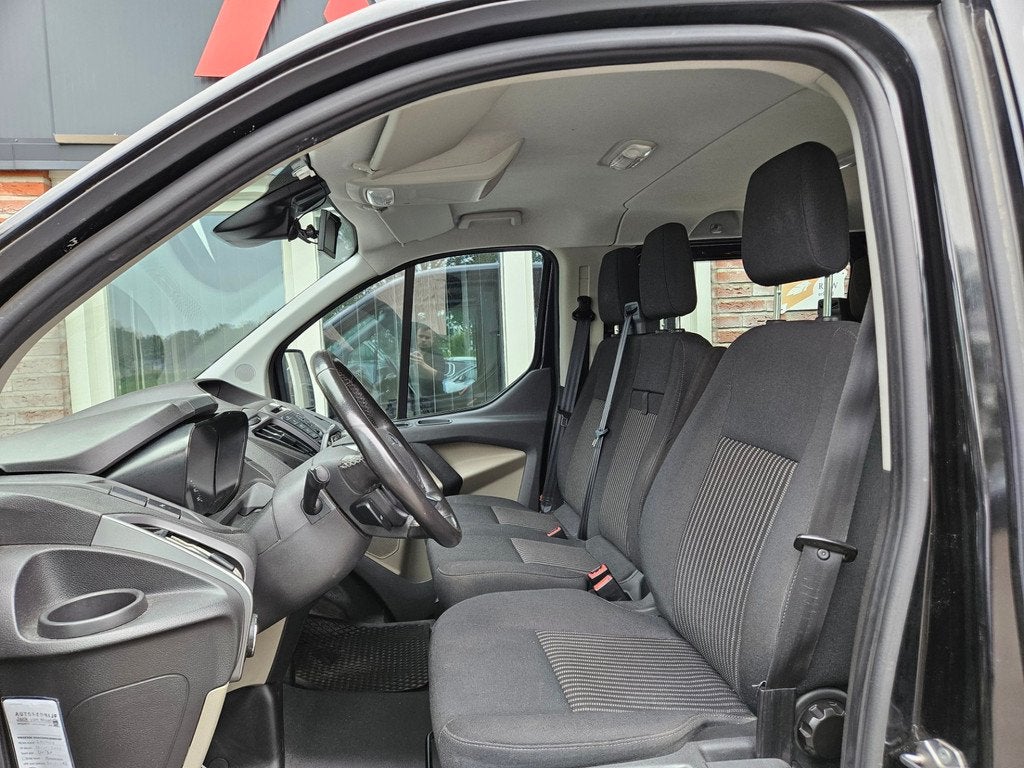 Ford Transit Custom 290 2.0 TDCI L2H1 Trend DC Dubbele Cabin, Voorwielaandrijving, Euro 6, 4 cilinders, Navigatiesysteem
