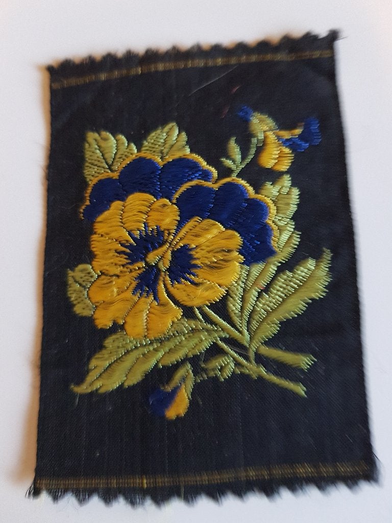 Turmac vintage geborduurde Applicatie met Bloemenpatroon, Verzenden, Zo goed als nieuw, Overige applicaties