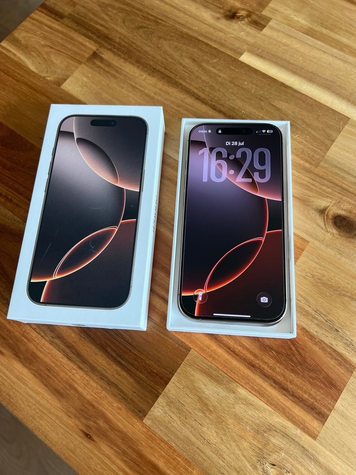Zeer nette iPhone 16 Pro - 256 GB, Telecommunicatie, Mobiele telefoons | Apple iPhone, Zo goed als nieuw, Zonder simlock, Zonder abonnement