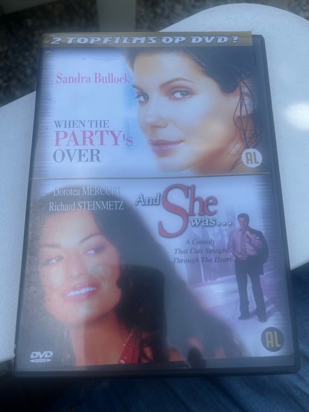 2 Topfilms op DVD: When the Party's Over & And She Was..., Gebruikt, Alle leeftijden, Nederlands, Romantische komedie