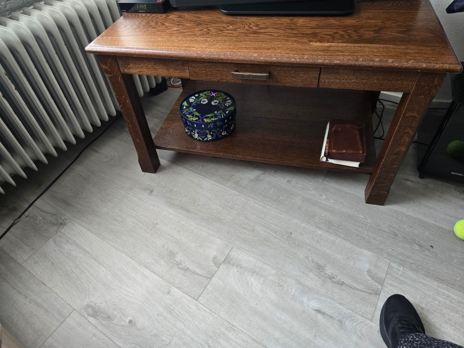 Mooie salontafel tafel jaar oud, Ophalen
