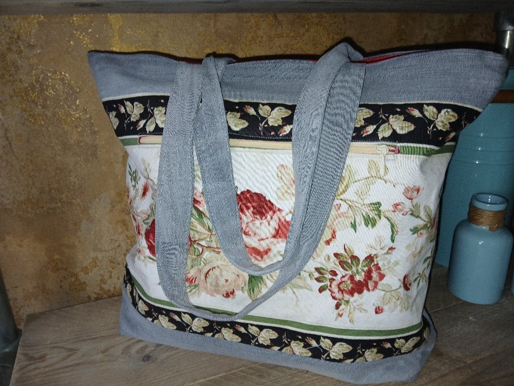 8) Grijze denim tas gemaakt van spijkerbroek en Bloemstof, Ophalen of Verzenden, Nieuw, Grijs, Handtas