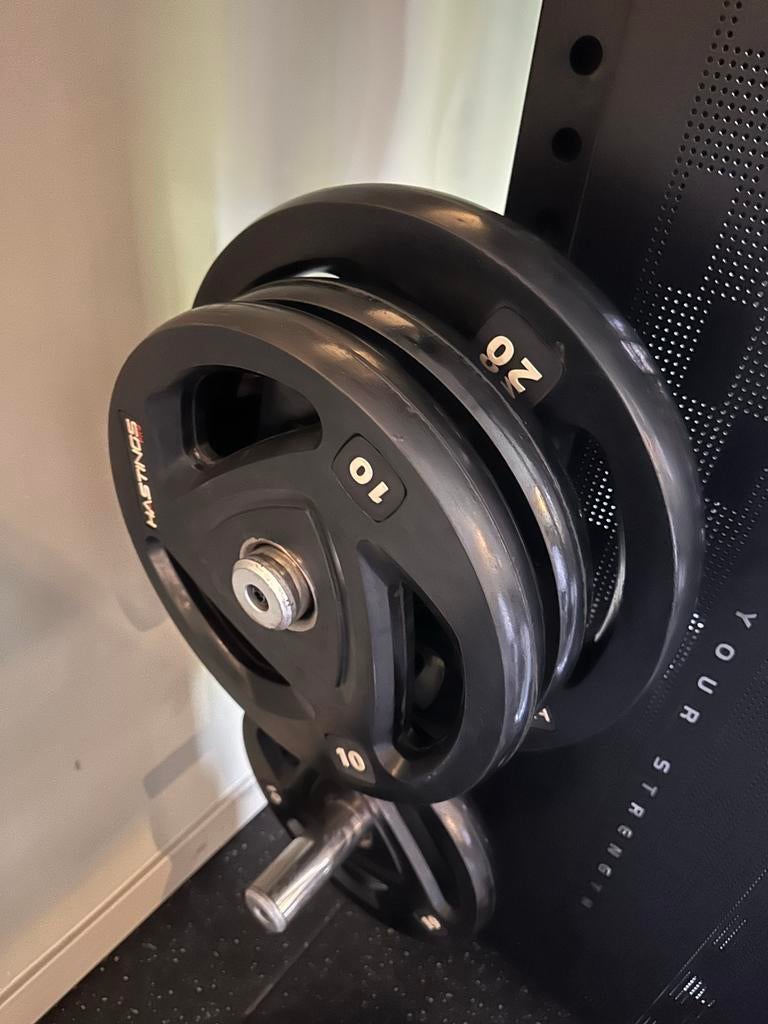 Hastings Pro Plates Halterschijven Set - Totaal 200kg, Sport en Fitness, Fitnessmaterialen, Ophalen, Zo goed als nieuw, Armen