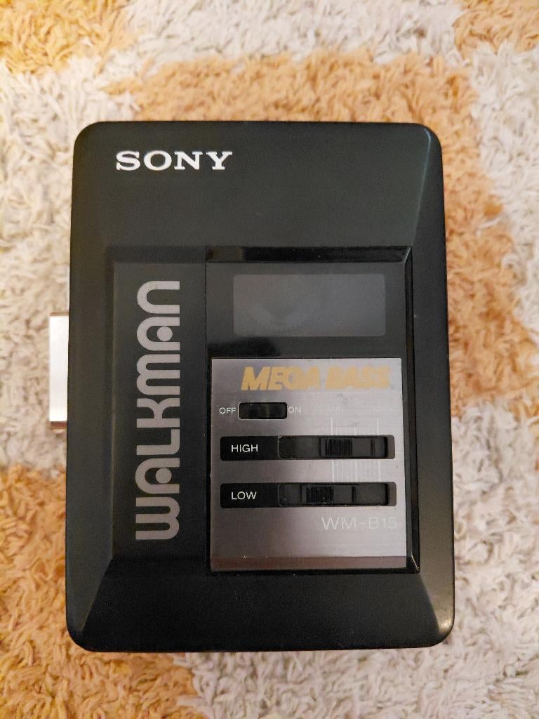 Sony walkman wm b15 - staat onbekend, Audio, Tv en Foto, Walkmans, Discmans en Minidiscspelers, Ophalen of Verzenden, Walkman