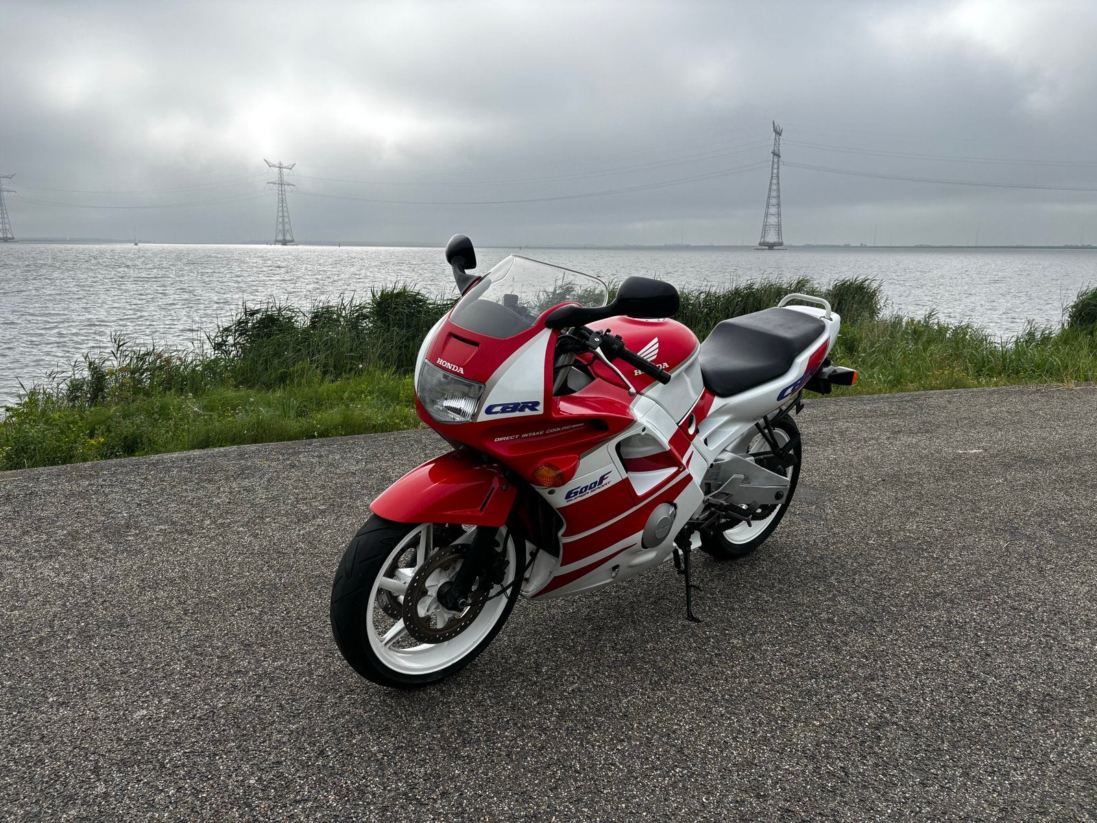 Honda CBR 600F - Sportieve Toermotor, Sportuitlaat, 4 cilinders, Motorrijbewijs A, Gebruikt