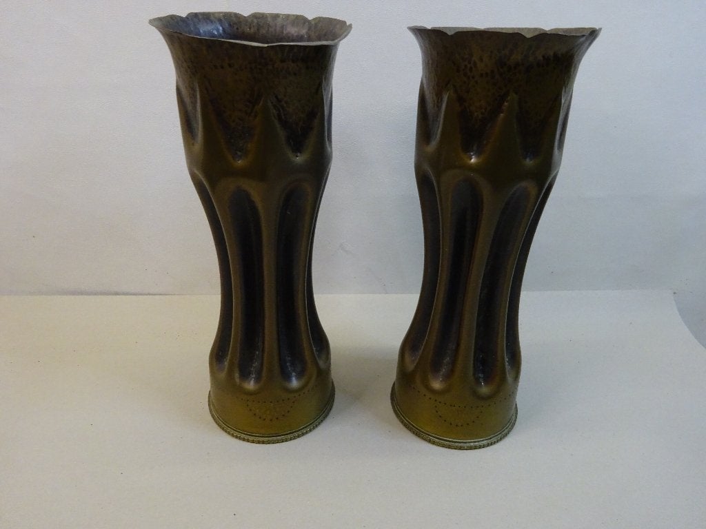 Twee vazen gemaakt van granaathulzen,trench-art., Ophalen of Verzenden, Landmacht, Overige gebieden, Hulzen of Bodemvondsten