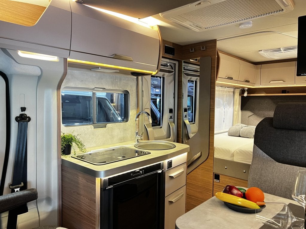 Foto 16 van Knaus Van TI 550 MF /Automaat/Super Compleet/Dakairco/160PK