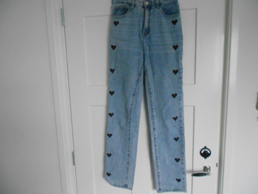 Redial blauwe jeans met hartjes, maat 36., Redial, Zo goed als nieuw, W28 - W29 (confectie 36), Verzenden