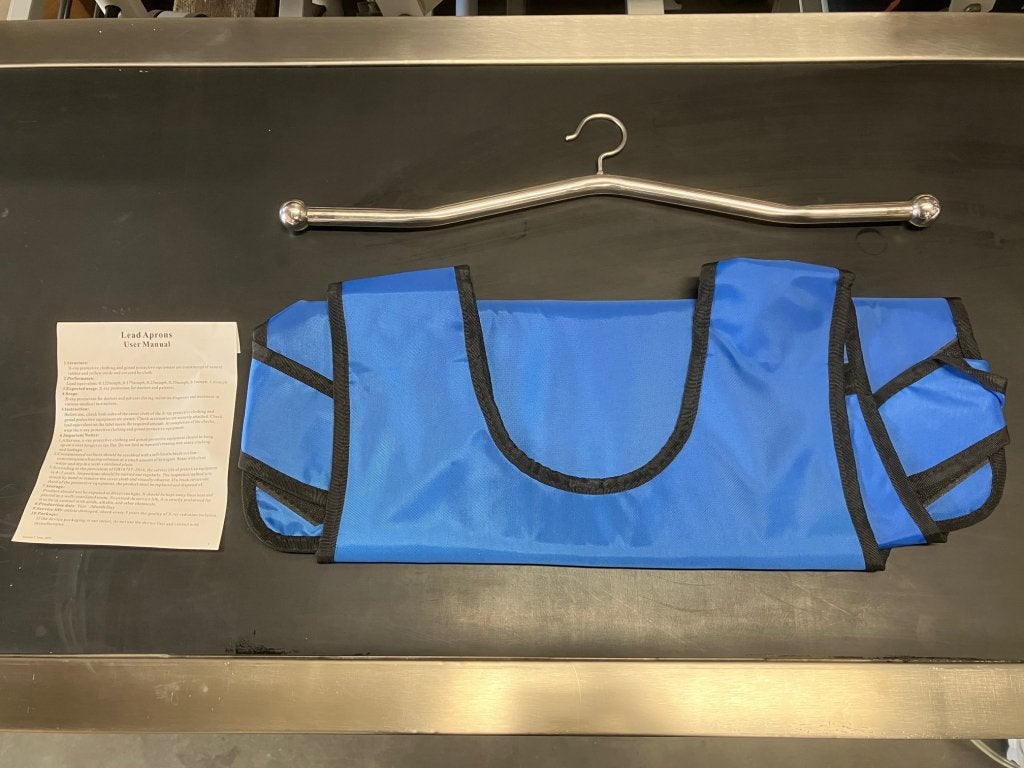 Röntgenschort met 0,35 mm loodequivalent nieuw met hanger, Niet ingevuld, Gebruikt, Niet ingevuld, Ophalen of Verzenden