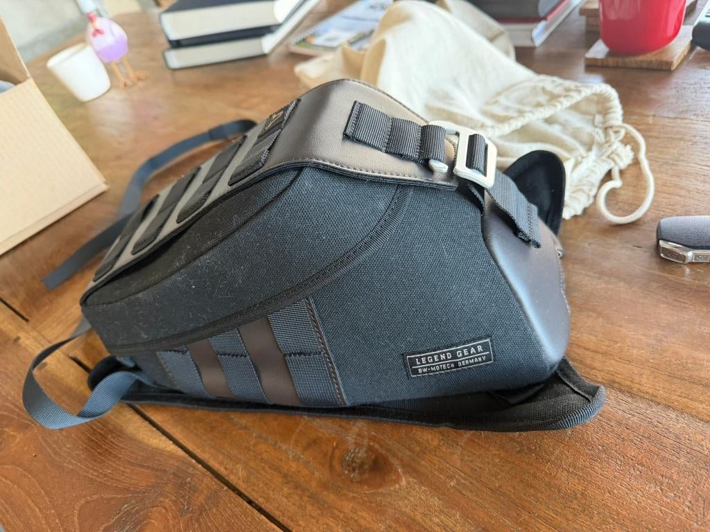 Legend Gear strap tank bag LT2. 5.5 l., Motoren, Ophalen of Verzenden, Nieuw