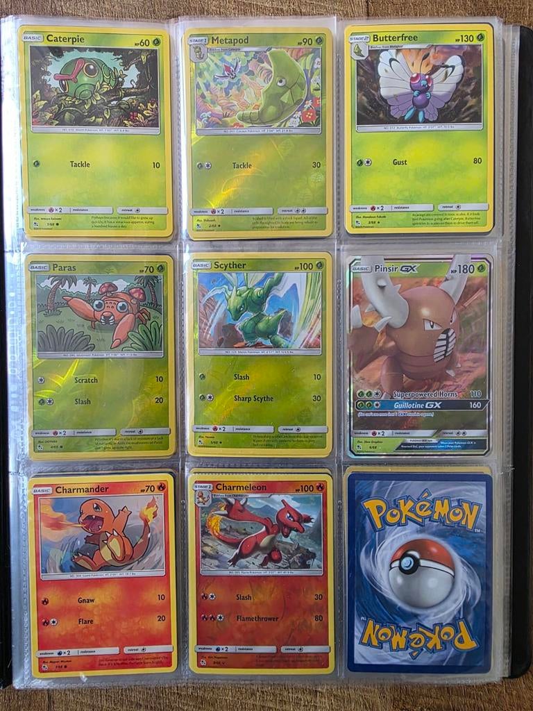 Pokémon Hidden Fates Mastet Set incl. Binder - Incompleet, Ophalen of Verzenden