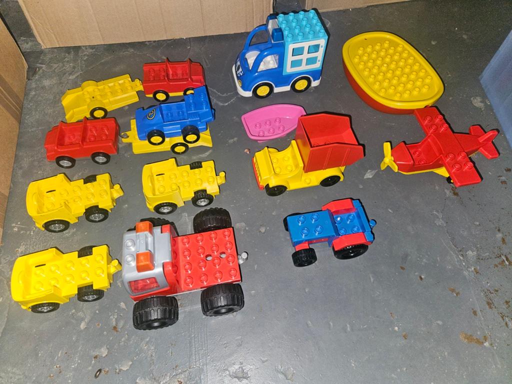 Duplo voertuigen 12 stuks, Kinderen en Baby's, Speelgoed | Duplo en Lego, Ophalen of Verzenden, Duplo