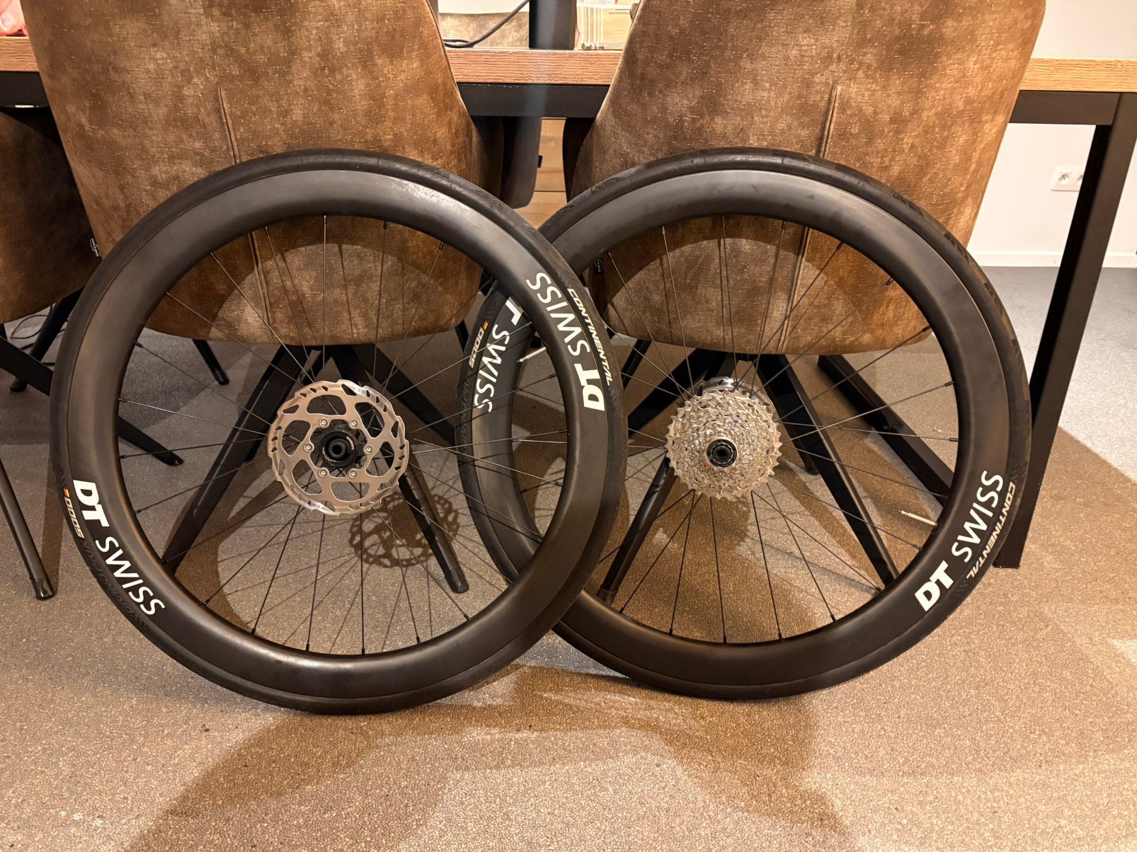 DT SWISS koersfiets wielen 50mm HG Shimano disc, Fietsen en Brommers, Zo goed als nieuw, Racefiets, Carbon, Ophalen