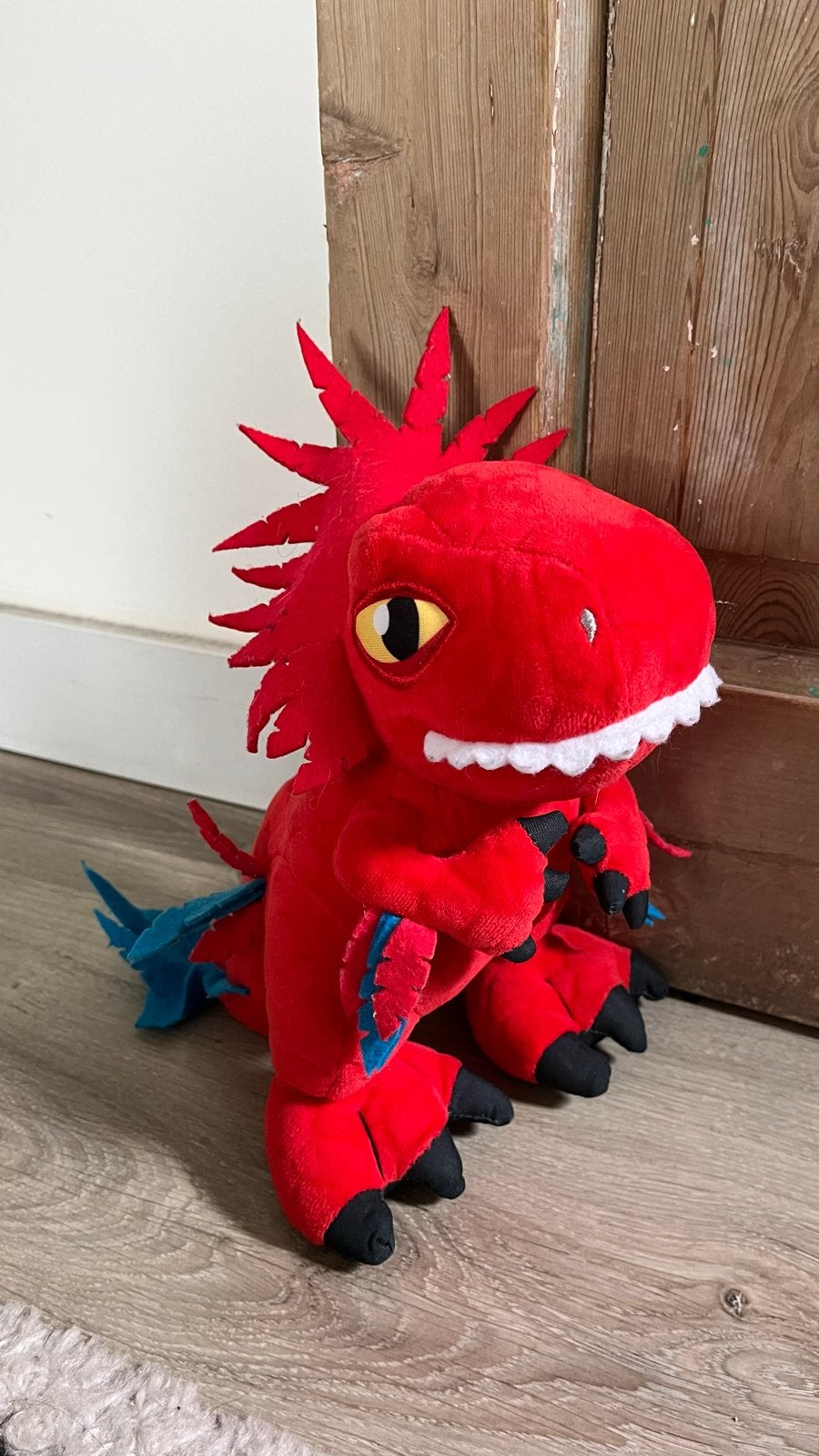 Jurassic World Pyroraptor Rode Dinosaurus Knuffel, Kinderen en Baby's, Speelgoed | Knuffels en Pluche, Dinosaurus, Ophalen of Verzenden